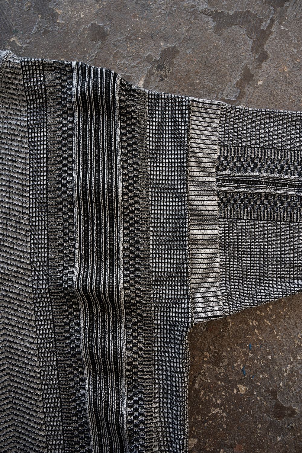 【26AW】Yunagi Knit(MIX GRAY)