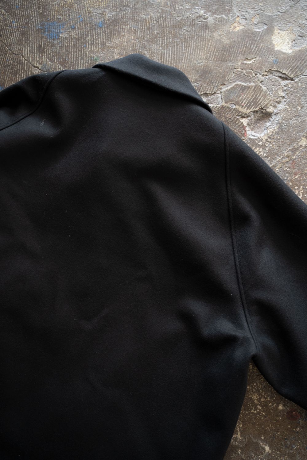 【25AW】Super110'Sメルトンステンカラーハーフコート(BLACK)