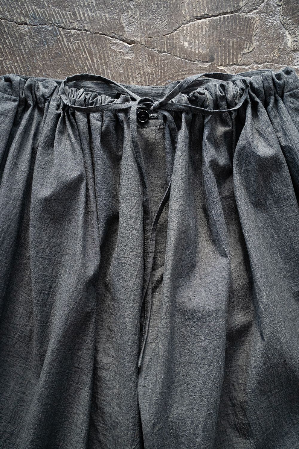【ラスト1点】【23SS】CTTN Chambray Gathered Pants/コットンシャンブレーギャザーパンツ(GRAY)