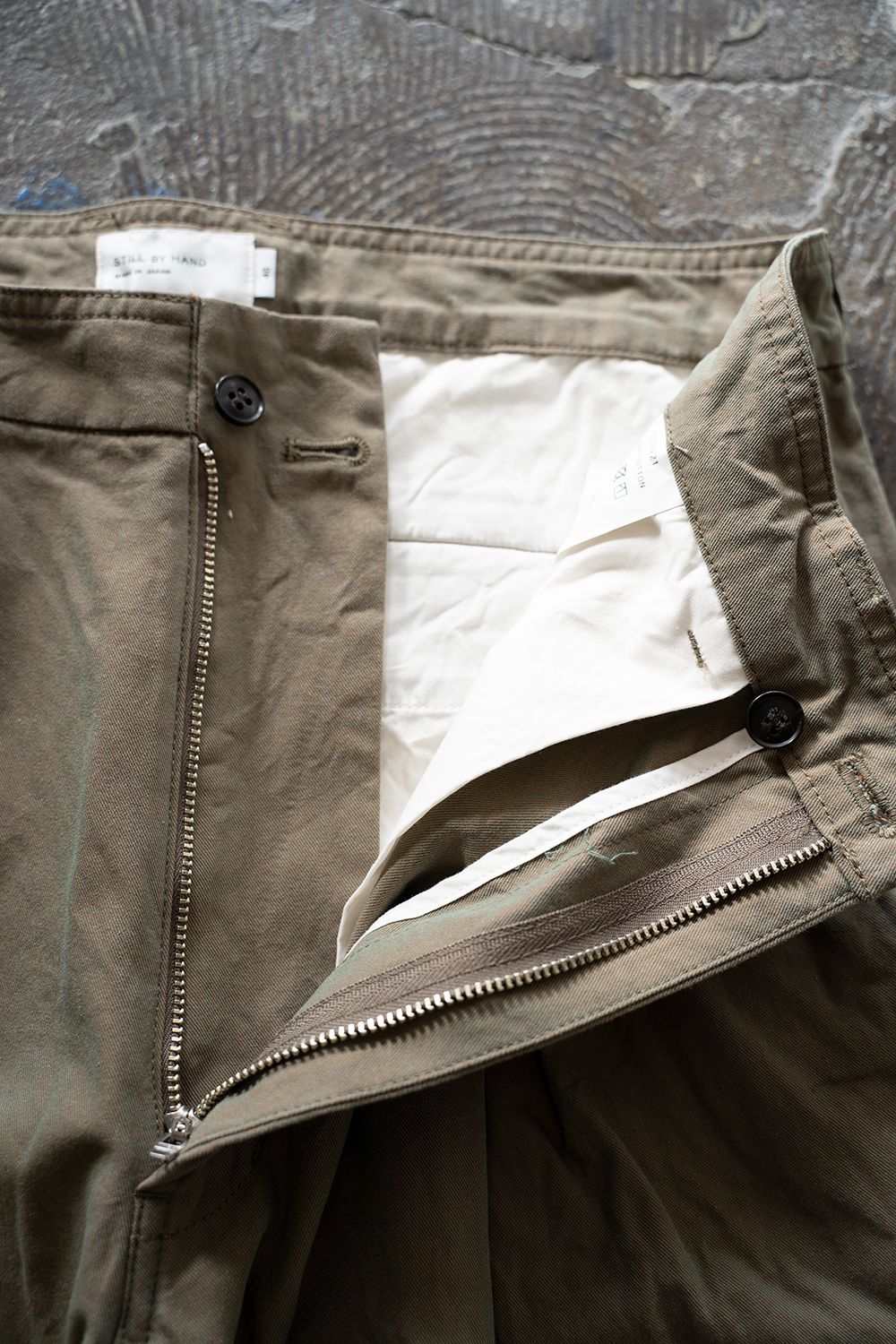 【ラスト1点】【22SS】インボックスタックギャバジンパンツ(OLIVE)