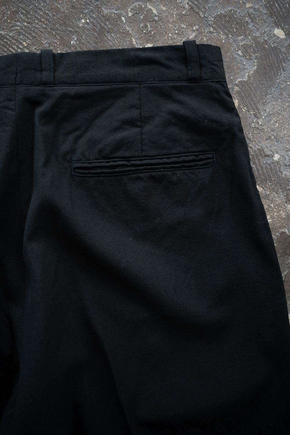 【26SS】Wool 2Tuck Trousers(BLACK)