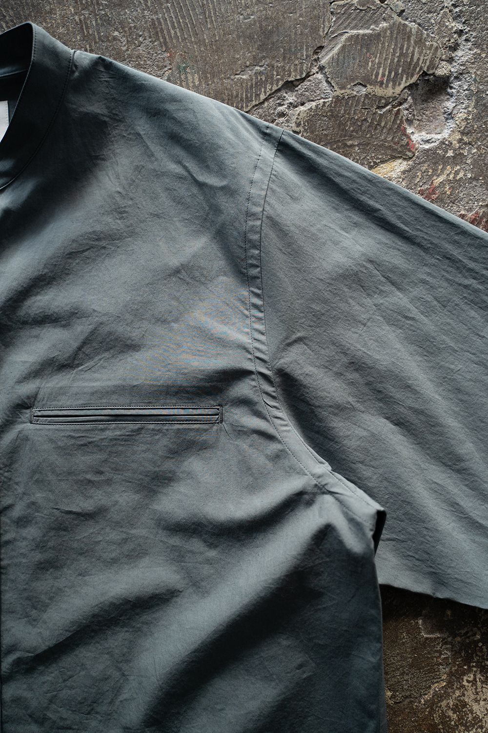 【ラスト1点】【25SS】リネン混バンドカラーシャツ(BLUE GRAY)