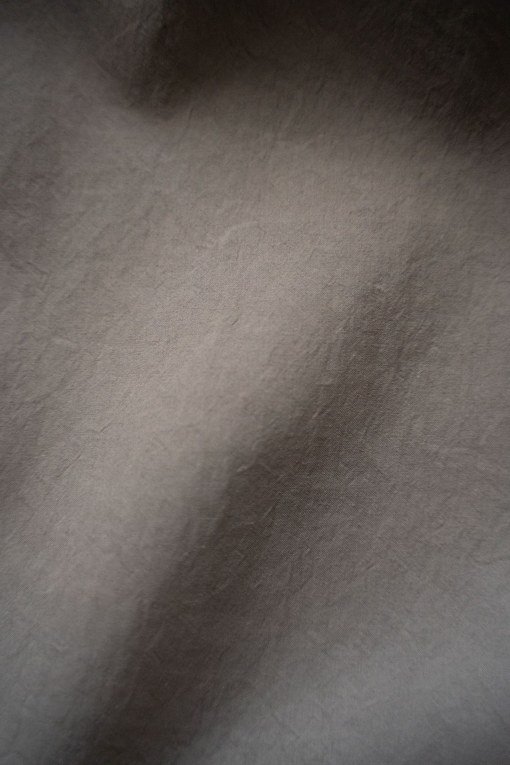 【ラスト1点】【25SS】エアリーポリエステルハーフコート(KHAKI GRAY)