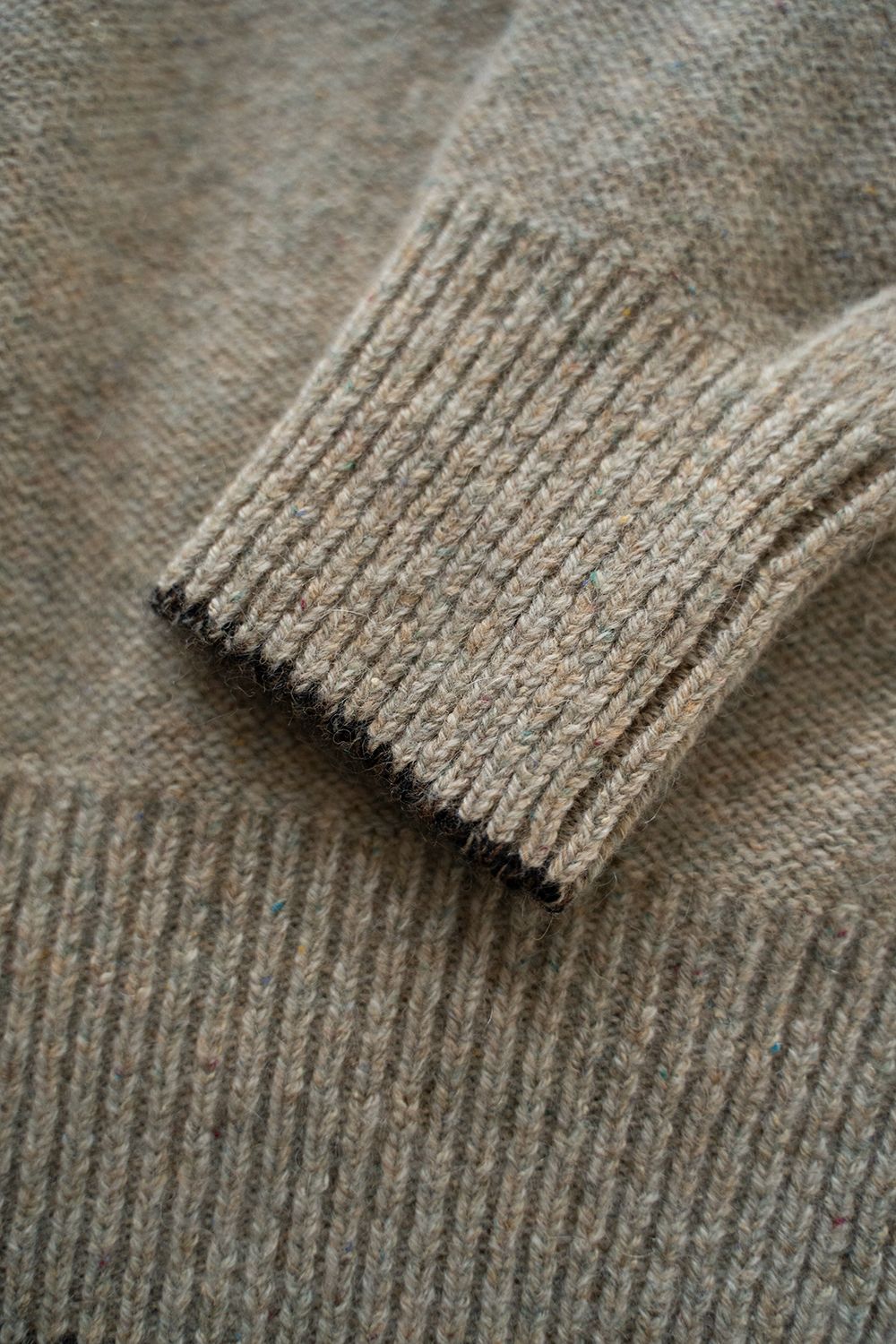 【ラスト1点】Yak/Shetland wool/Nep crew neck sweater(CANDY)