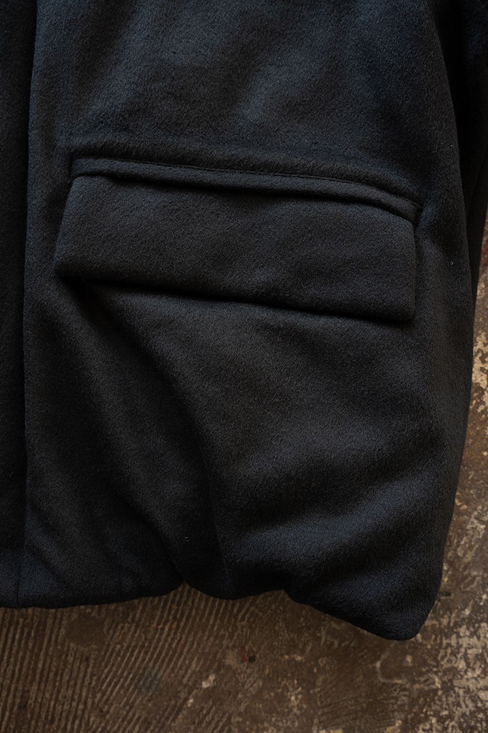 【26AW】Super100'sローデンクロスシンサレートスタンドカラーブルゾン(BLACK)