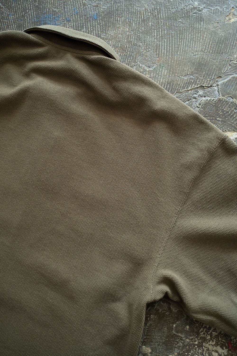 【ラスト1点】【25SS】空紡糸オーバーサイズニットポロ(KHAKI)