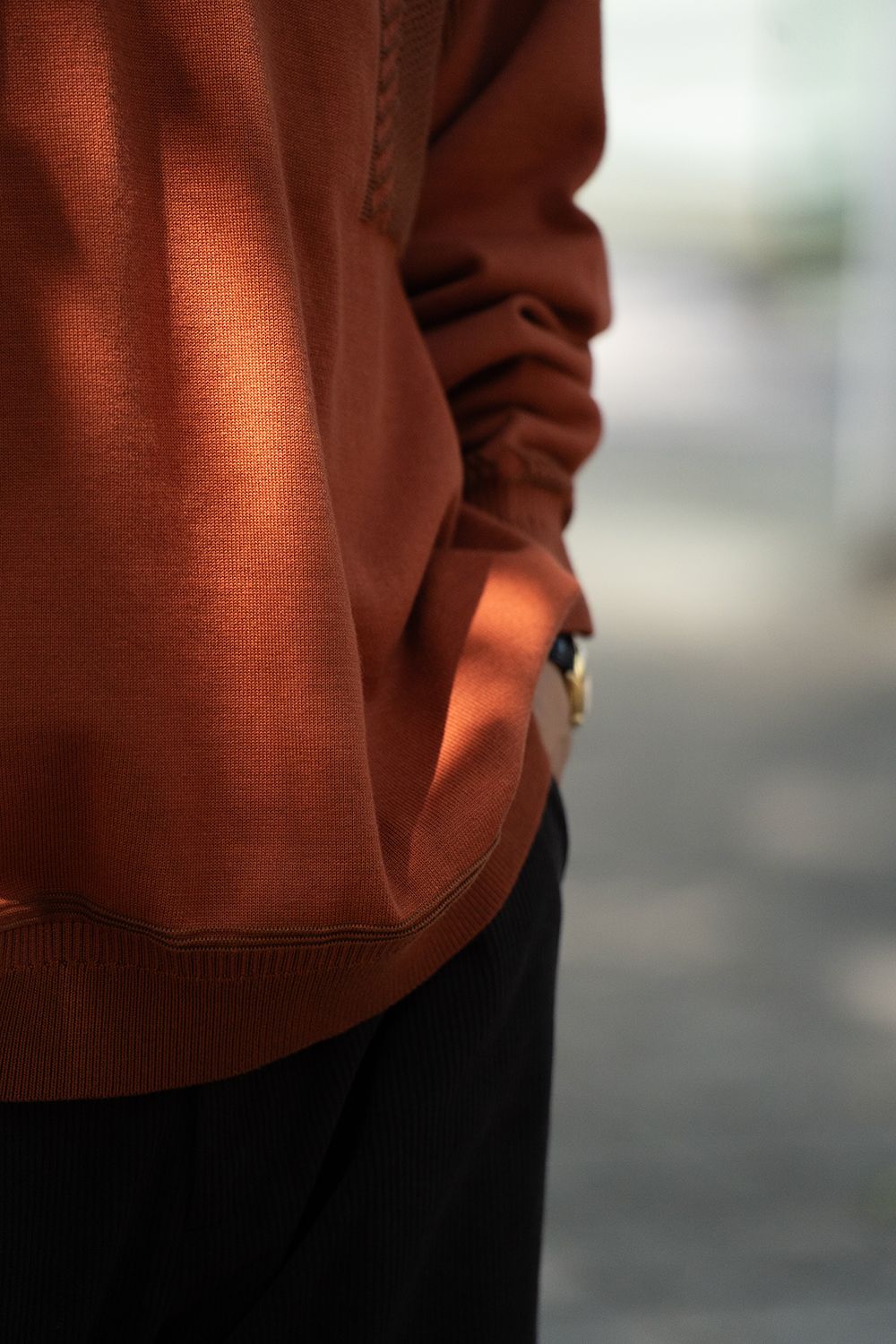 YASHIKI - 【ラスト1点】【24AW】Ryoshu V Neck Knit(ORANGE