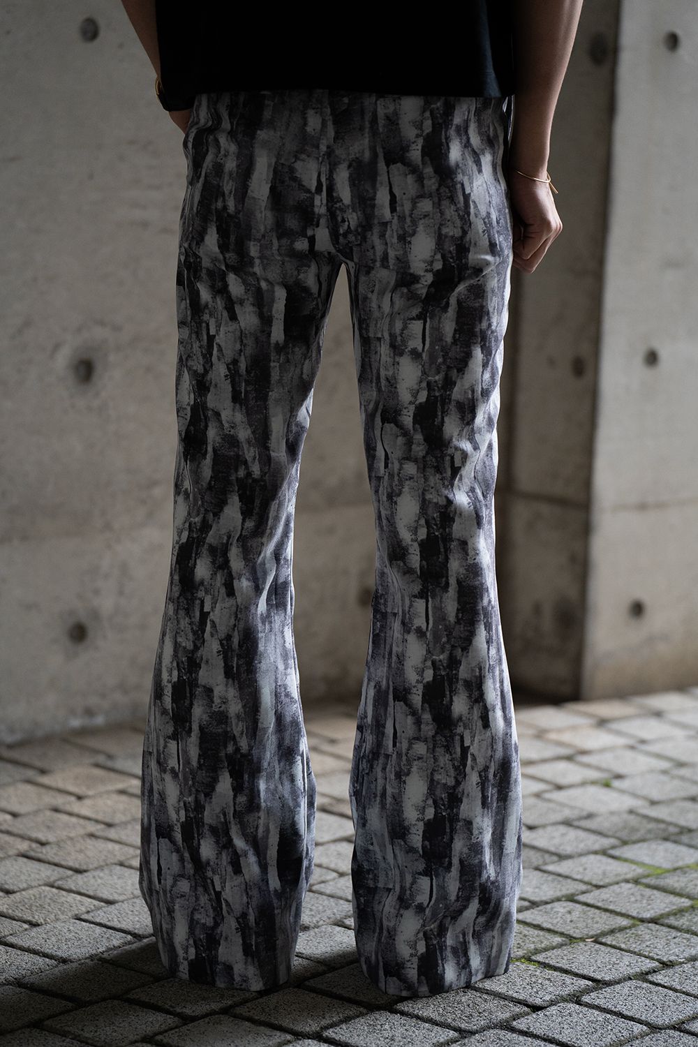 【ラスト1点】【24SS】Abstract Print Flare Pants/アブストラクトプリントフレアパンツ(GRAY)