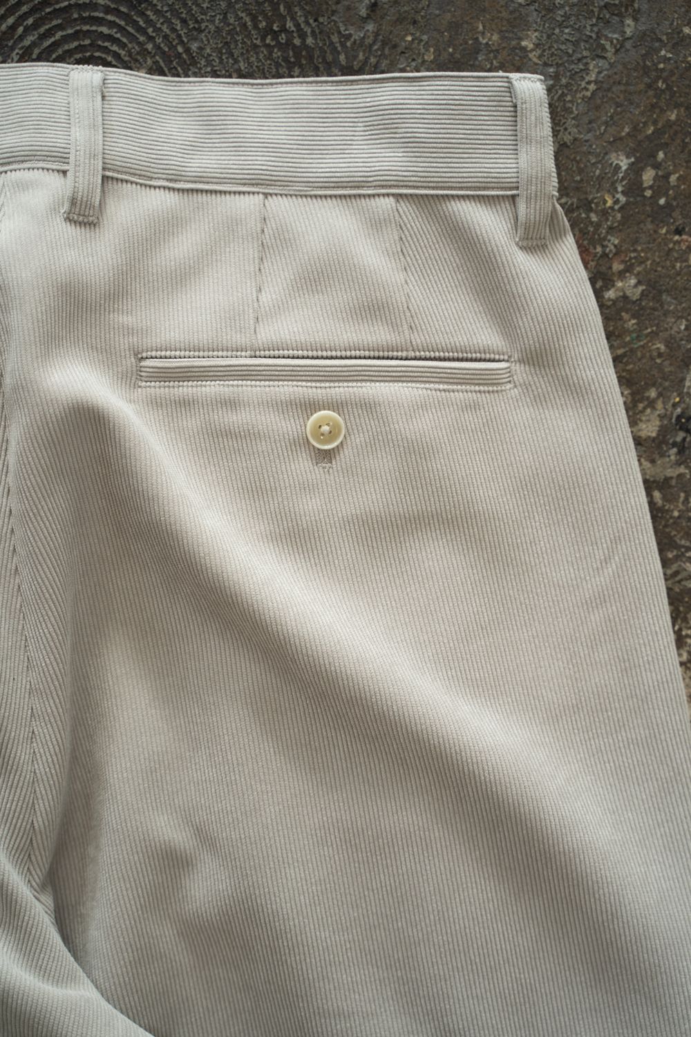 【26AW】2-Tack Corduroy Baggy Trousers/2タックコーデュロイバギートラウザーズ(LIGHT BEIGE)