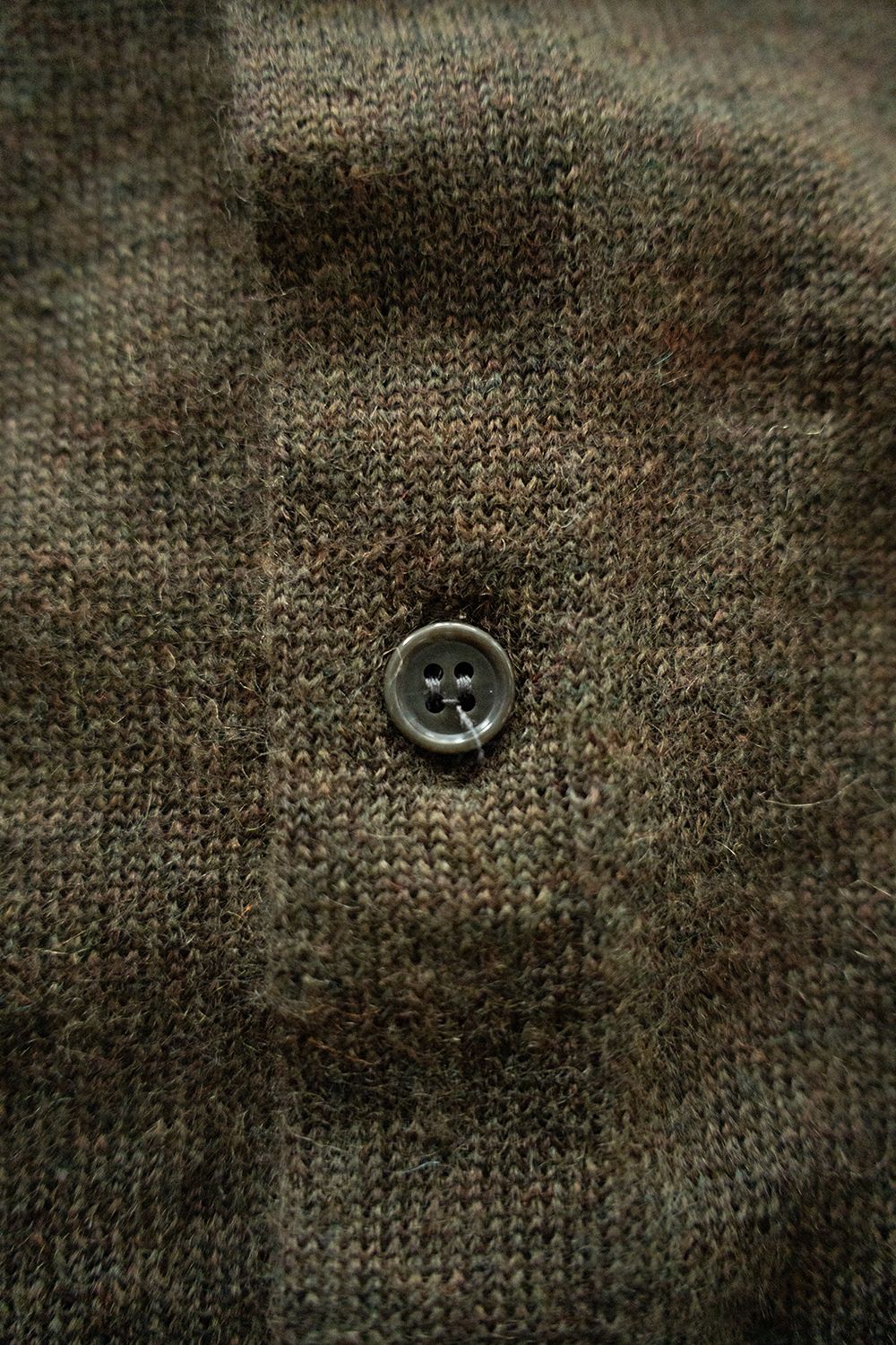 【25AW】エクストラキッドモヘア12Gニットカーディガン(OLIVE)