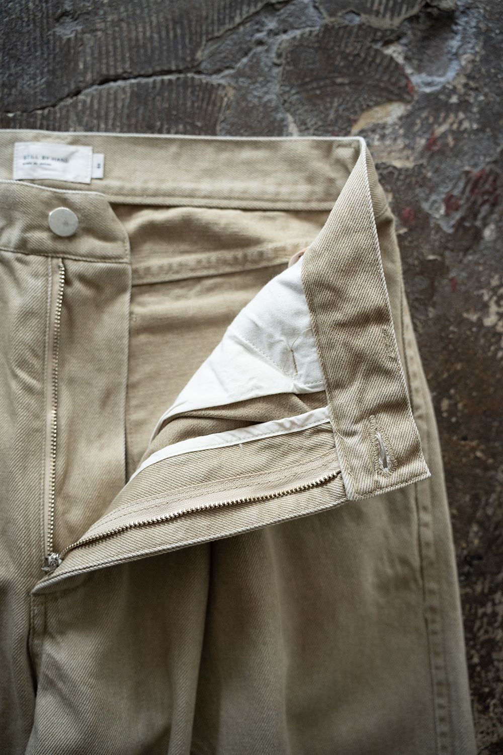 【25AW】フェードカラーデニムワンタックパンツ(BEIGE)