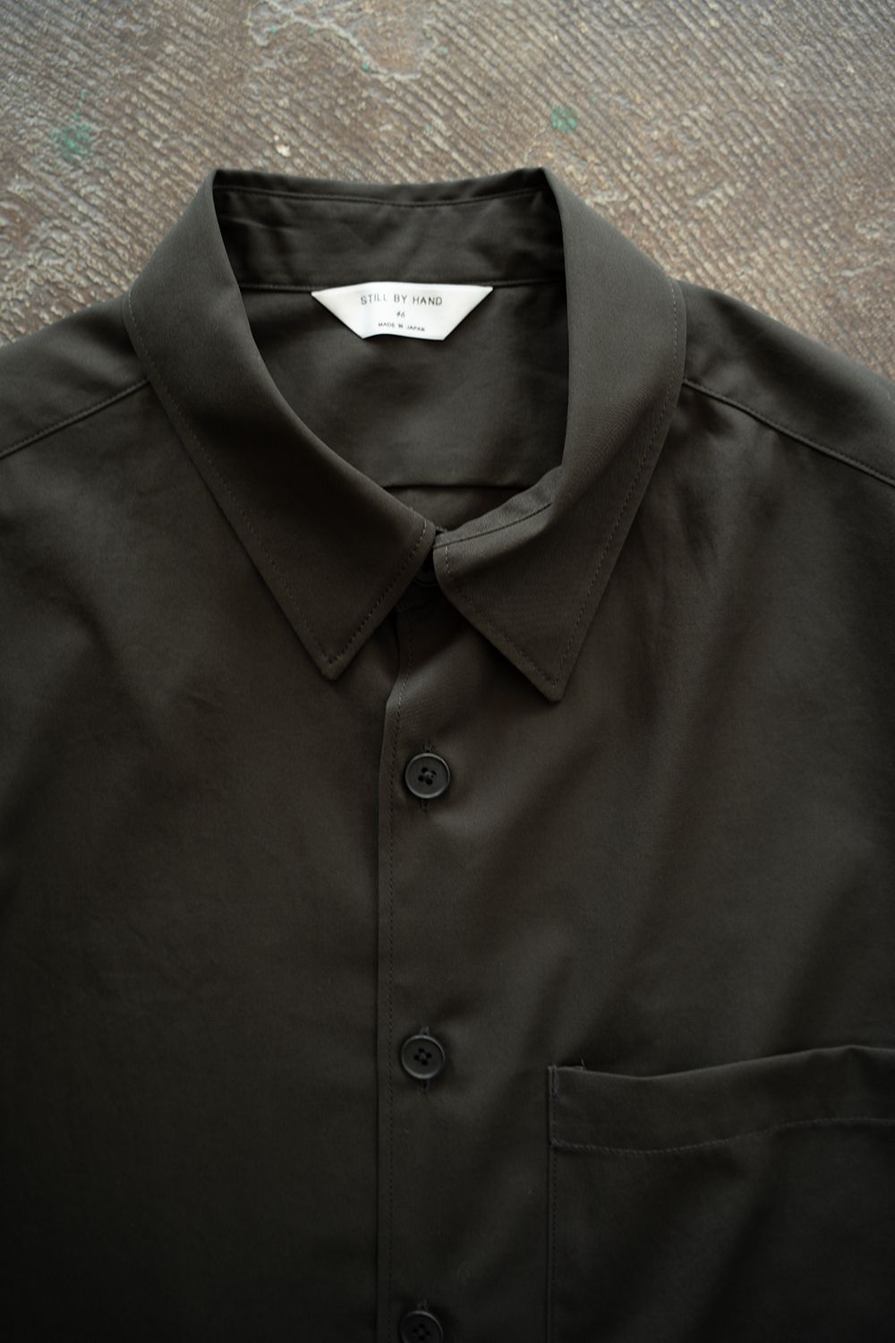 【26AW】コットンギャバジンオーバーシャツ(KHAKI BROWN)
