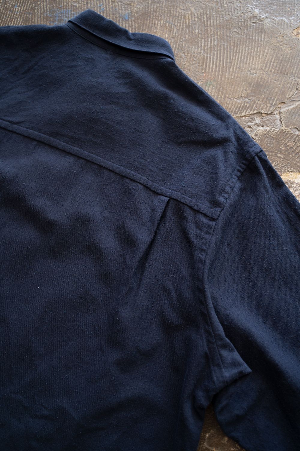 【ラスト1点】【25AW】極小襟コットン×シルクネップシャツ(DEEP BLUE)