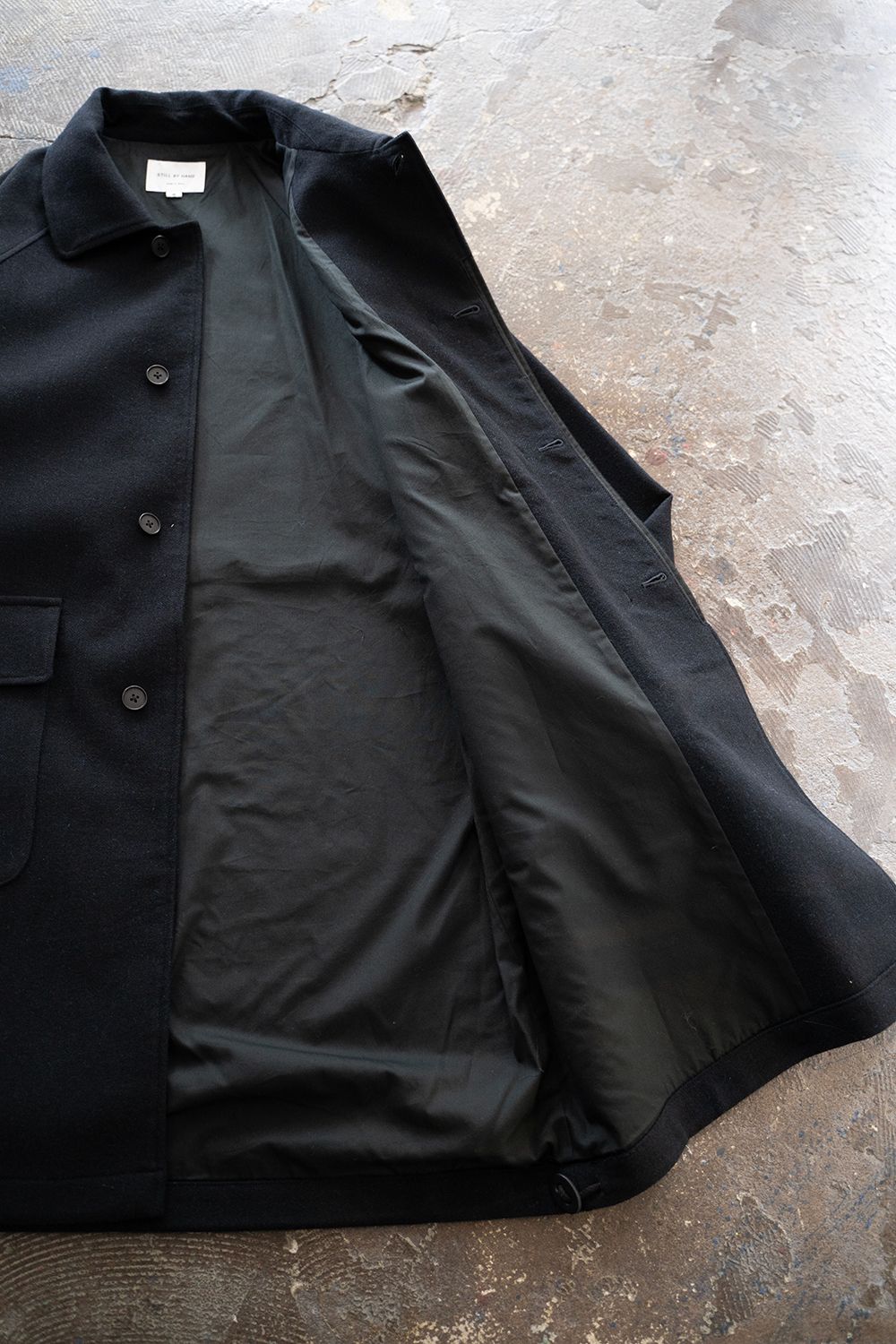 【ラスト1点】【25AW】ウール×ナイロンステンカラーコート(BLACK NAVY)