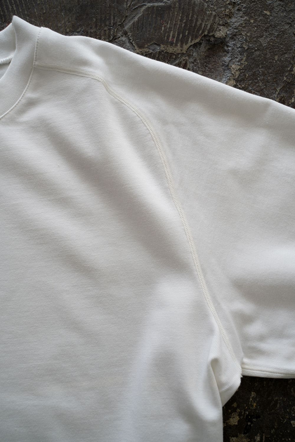 【ラスト1点】【22AW】スビンコットンサドルスリーブカットソー(WHITE)