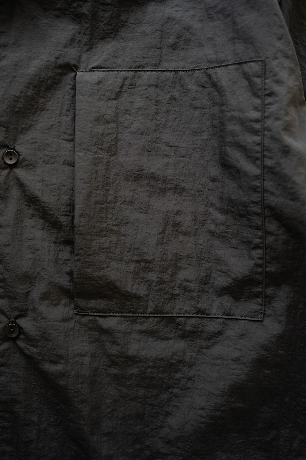 【ラスト1点】【25SS】ナイロン胸ポケット半袖シャツ(INK BLACK)