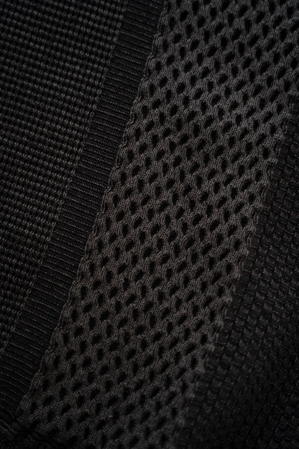 【26AW】Karita Half Zip Knit(BLACK)