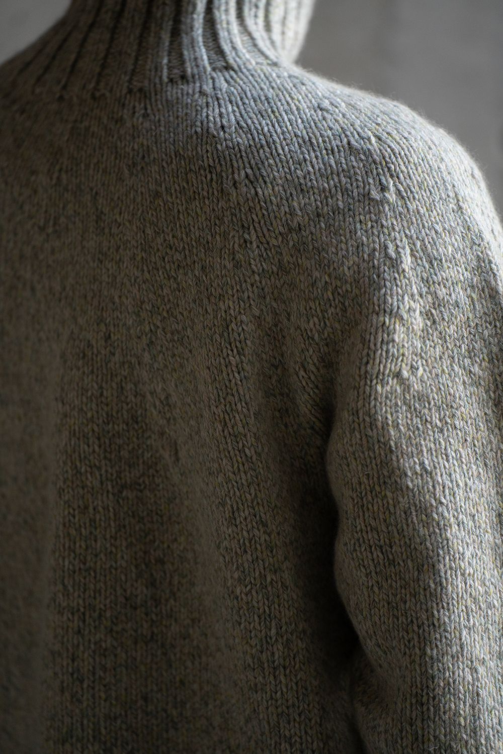 【ラスト1点】yak/lambs multi ply HAND KNITTING yoke top turtle neck sweater(MINT)