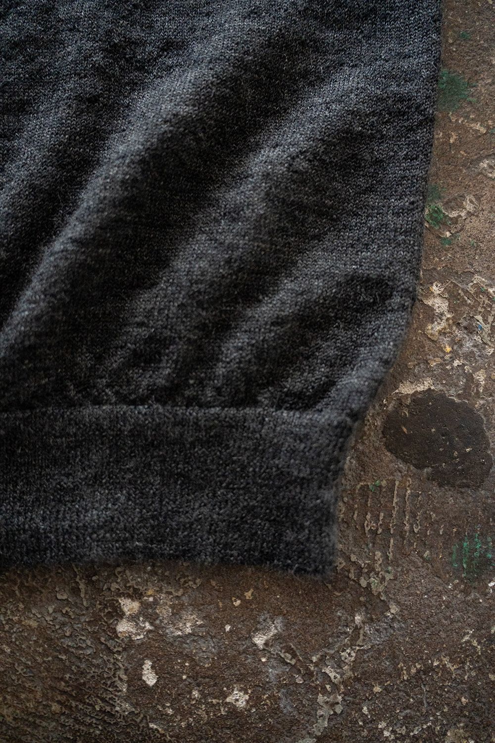 【25AW】エクストラキッドモヘア12Gニットカーディガン(GRAY)