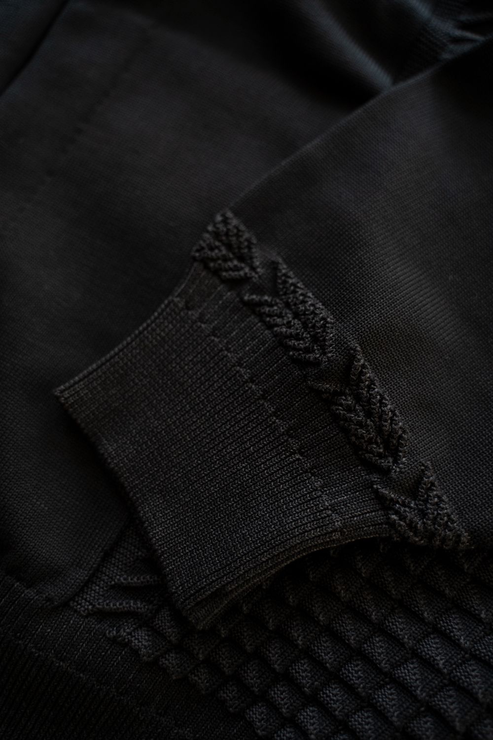 【25AW】Hakuhyo Zip Cardigan(BLACK)