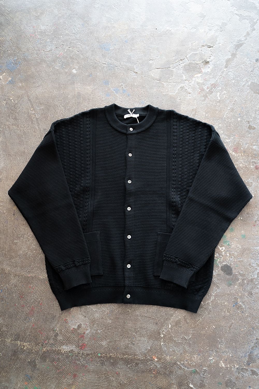 YASHIKI - 【ラスト1点】【22AW】Yukisora Cardigan(BLACK) | Salty