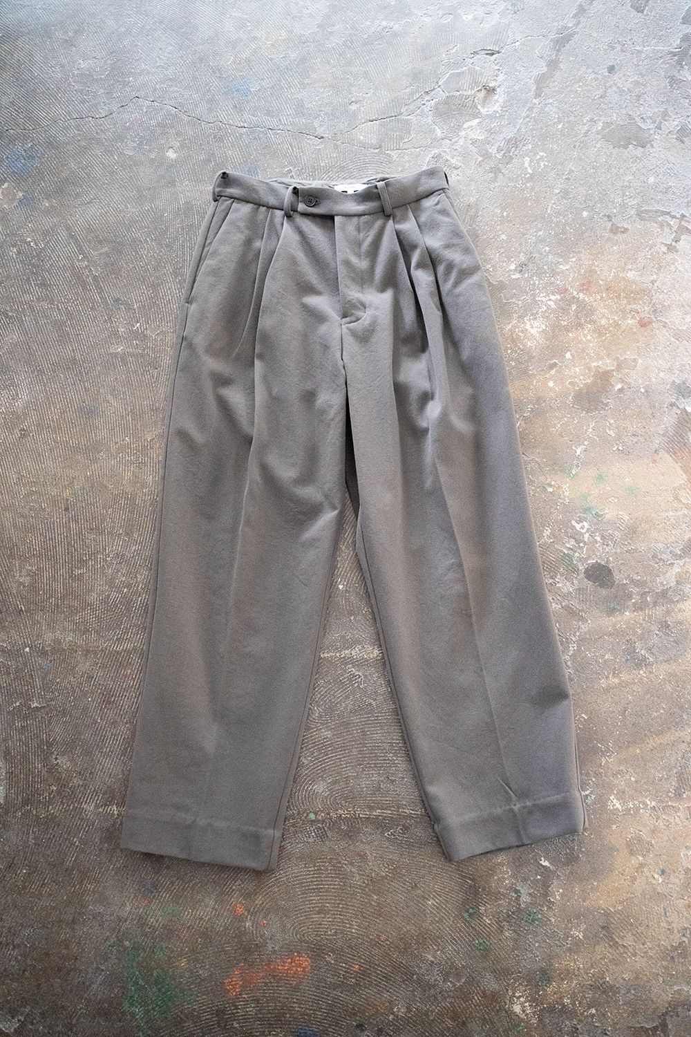 kontor コントール WOOL/COTTON 2 TUCK TROUSERS