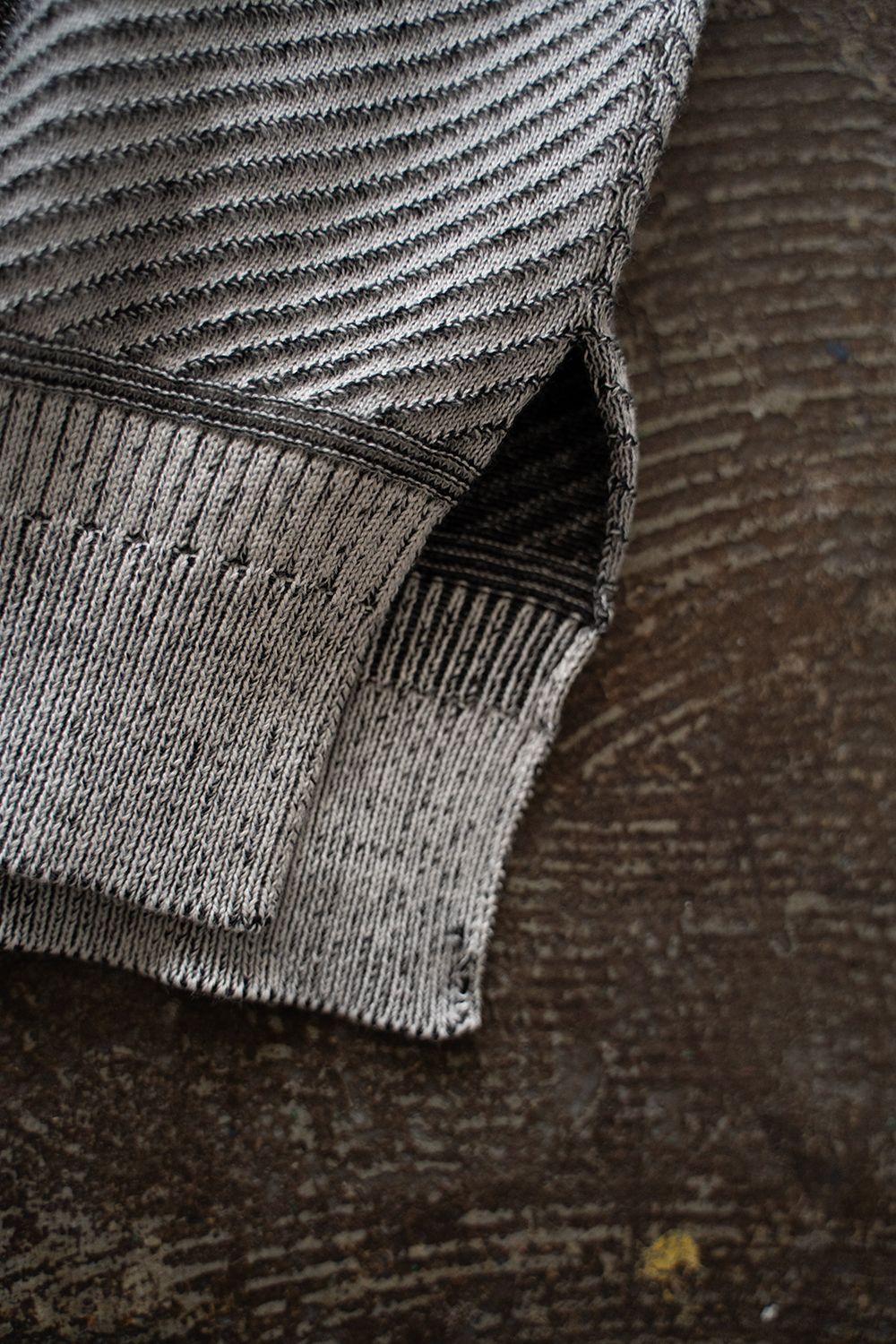 【ラスト1点】【25SS】Fumon Henley Knit(MIX GRAY)