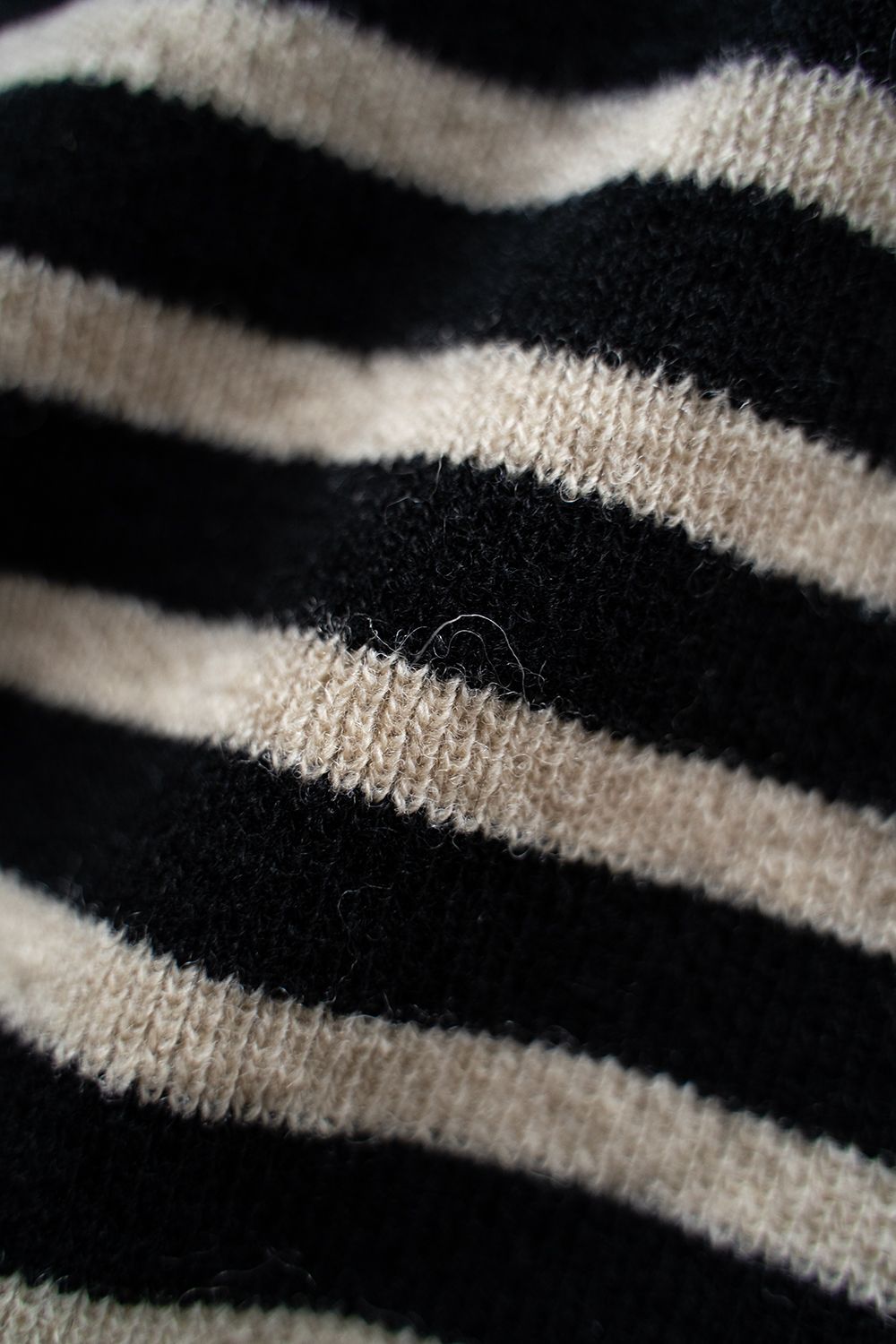 【ラスト1点】Hard twisted Shetlandwool GOB sweater(BLACK×WHITE)