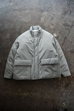 【25AW】シンサレートスタンドカラーブルゾン(ICE GRAY)