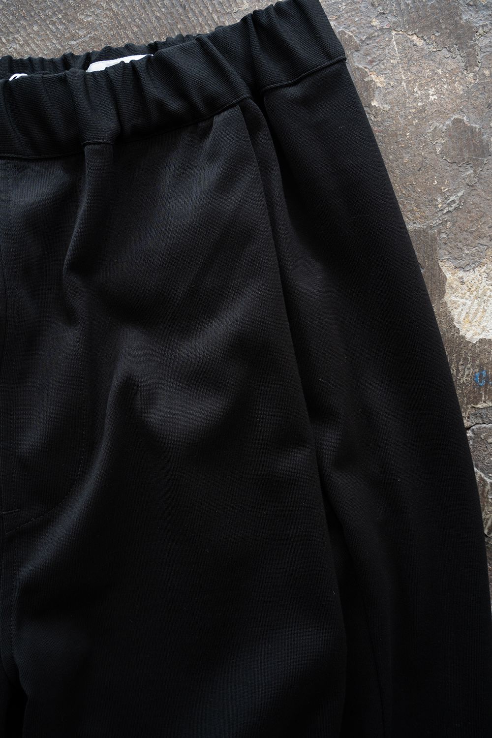 【26SS】コットンジャージータックイージーパンツ(BLACK NAVY)