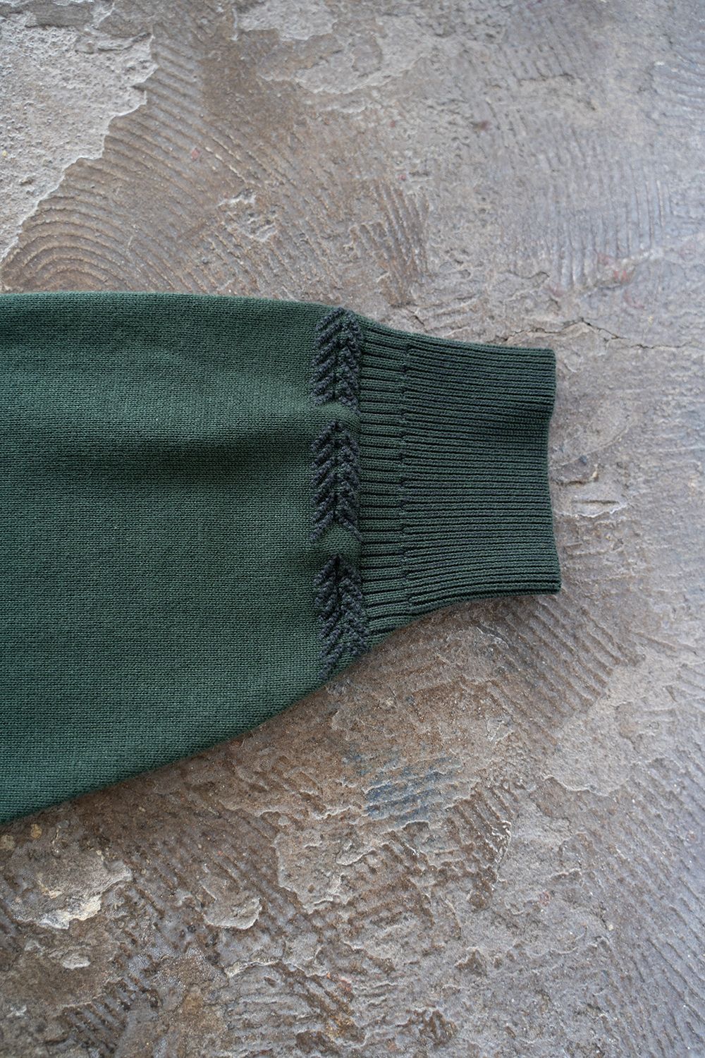【ラスト1点】【24AW】Ryoshu V Neck Knit(GREEN)