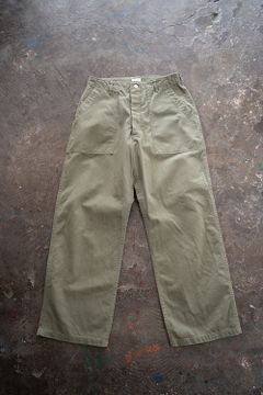 【ラスト1点】スビンコットンヘリンボンベイカーパンツ(OLIVE STONE BIO)