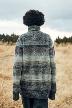 【ラスト1点】odd stripes turtle neck sweater(BLACK MIX)