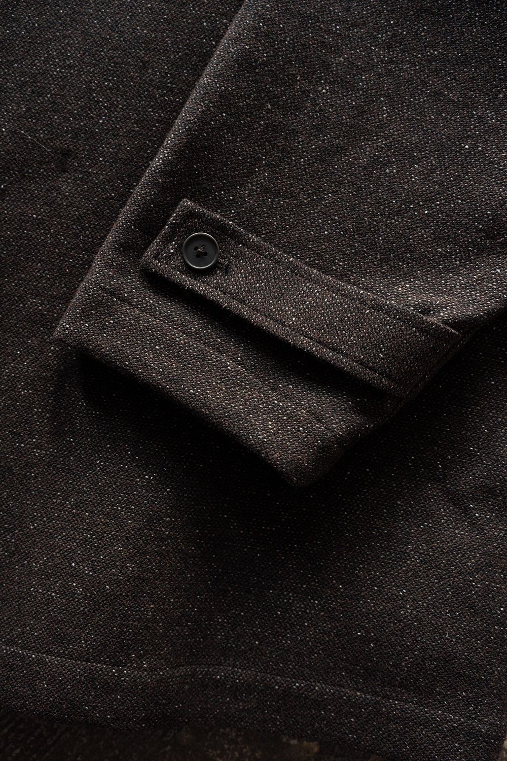 【26AW】ウール×シルクステンカラーハーフコート(DARK BROWN)