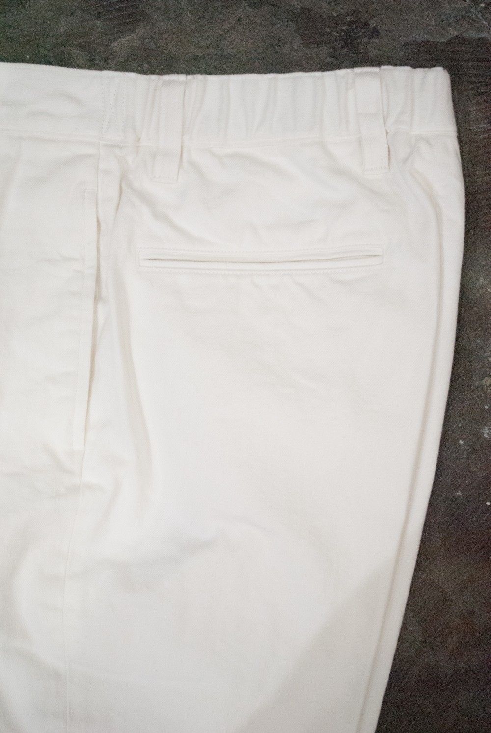 【一番人気】NEW SARROUEL DENIM PANTS/定番サルエルデニム(WHITE)
