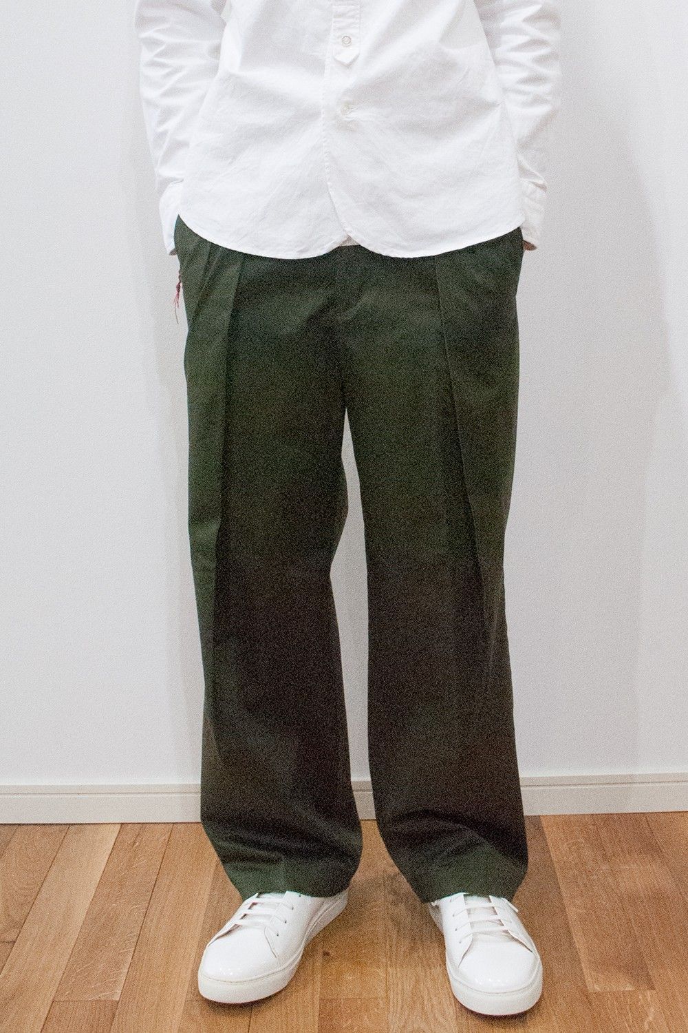 【ラスト1点】Bi Color Double Tuck Pants(KHAKI)【ユニセックス】
