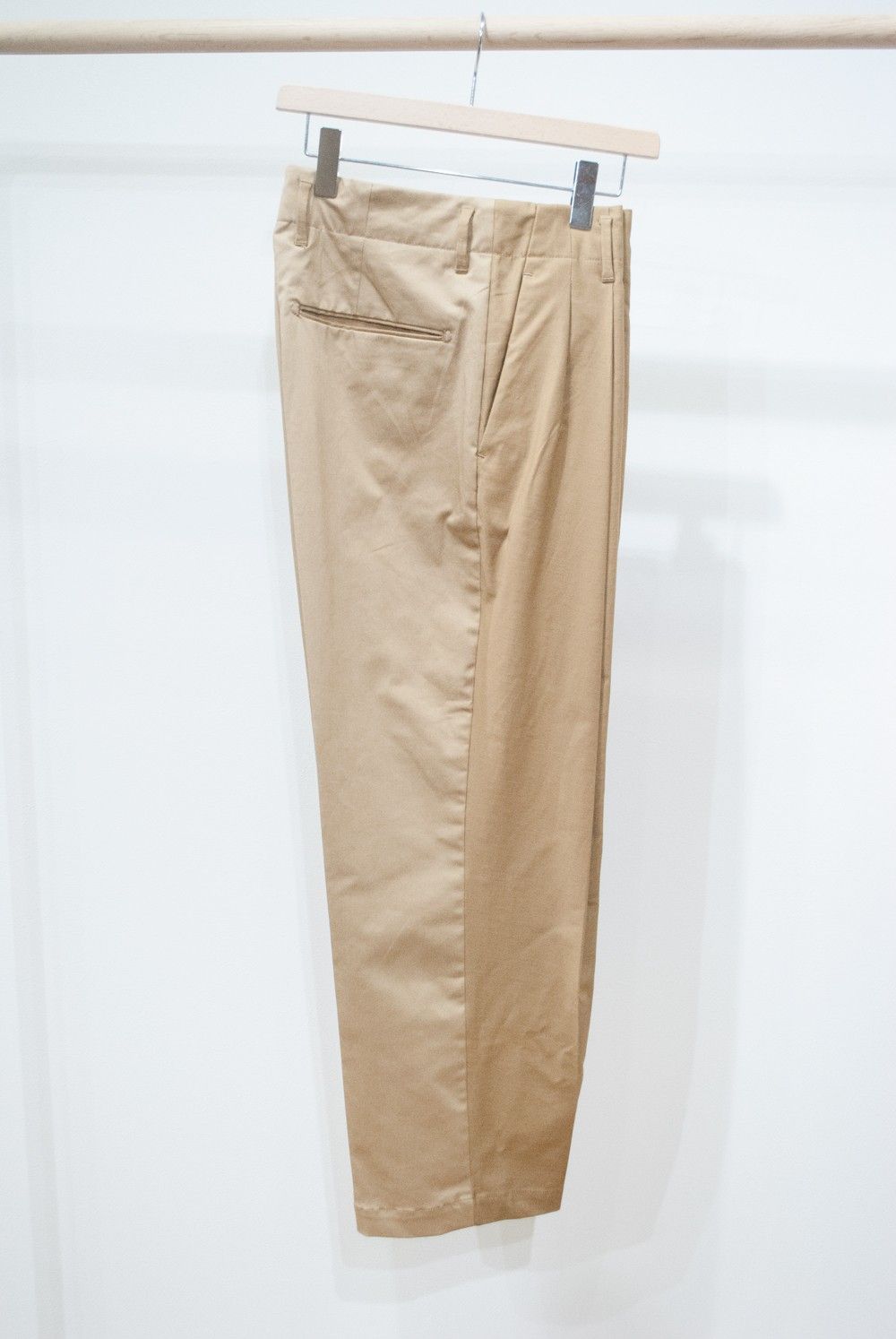 KHONOROGICA - 【ラスト1点】Bi Color Double Tuck Pants(BEIGE