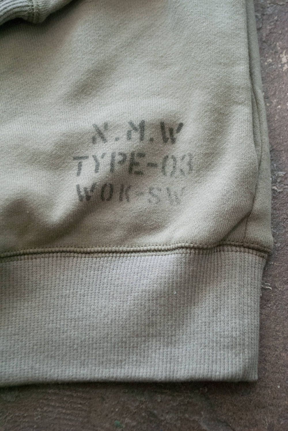 【ラスト1点】"military wok" sweat shirts 【ユニセックス】(OLIVE)