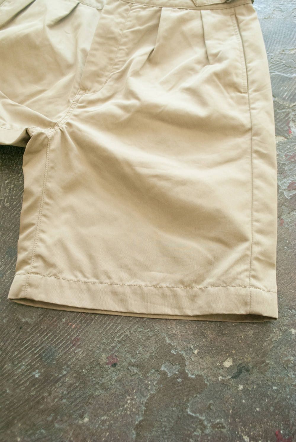 【ラスト1点】バーバリーグルカショートパンツ(BEIGE)