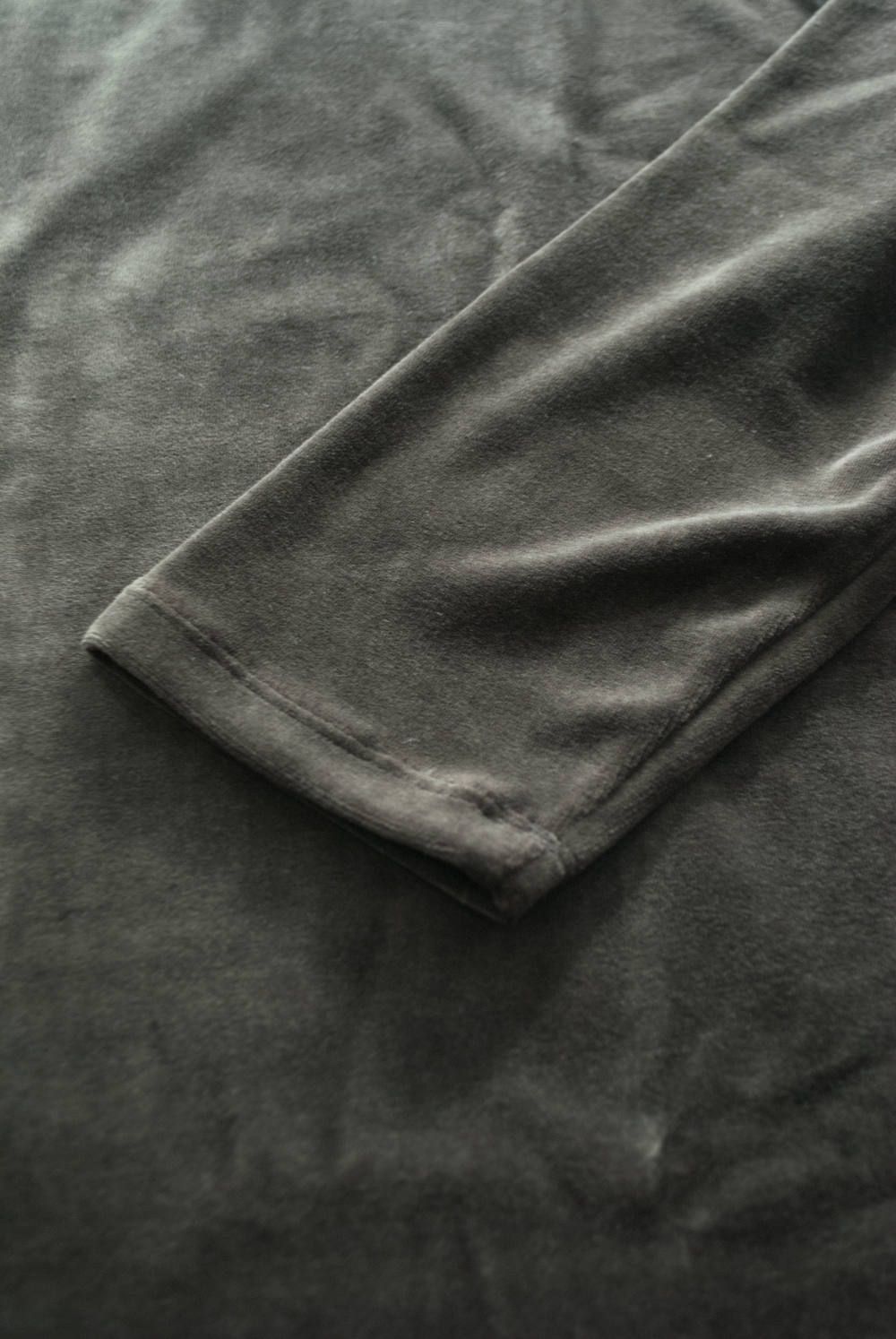 【ラスト1点】【18AW】Velour Mock Neck L/S Tee(BROWN)