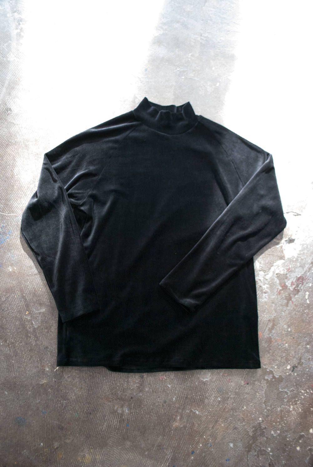 【ラスト1点】【18AW】Velour Mock Neck L/S Tee(BLACK)