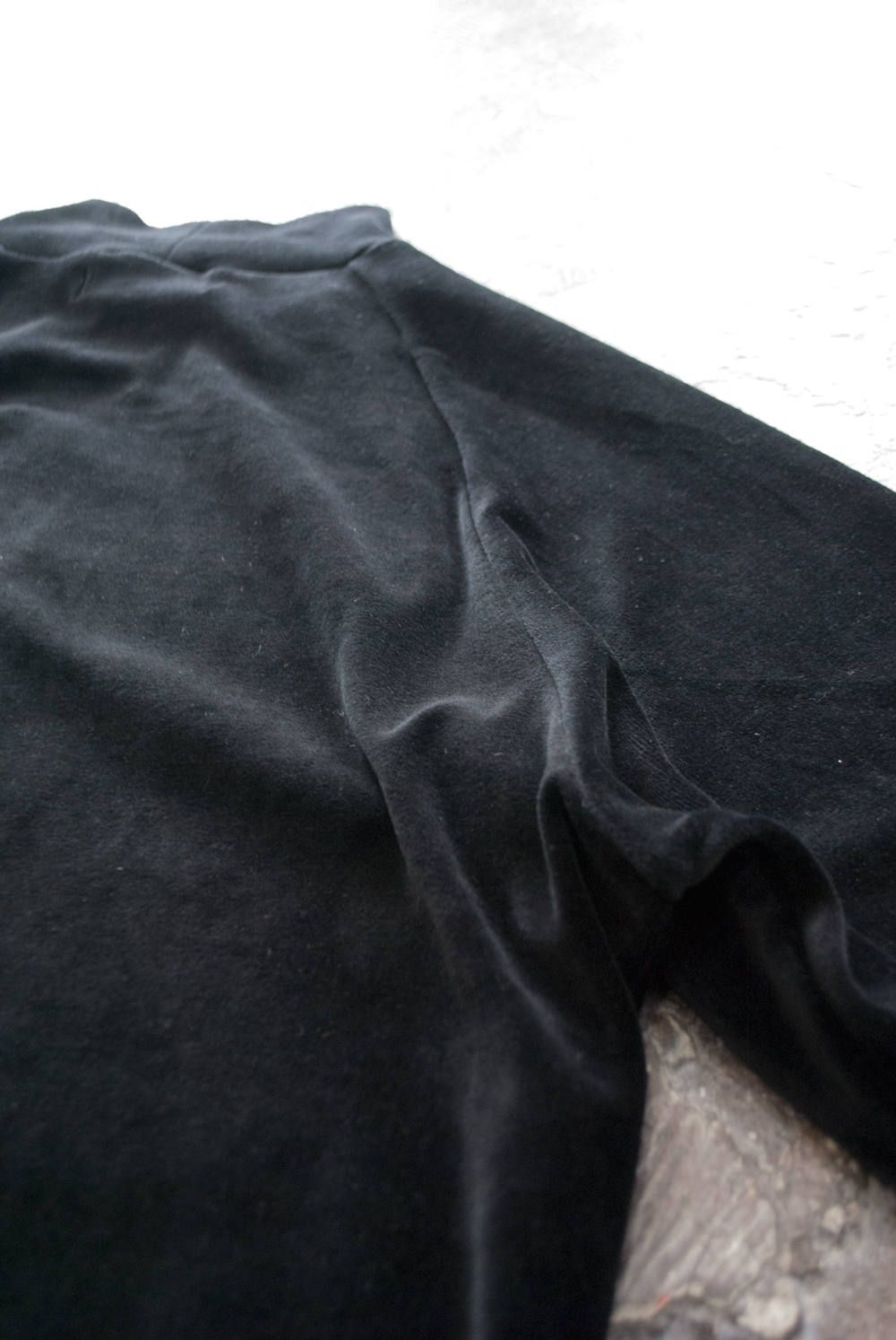 【ラスト1点】【18AW】Velour Mock Neck L/S Tee(BLACK)
