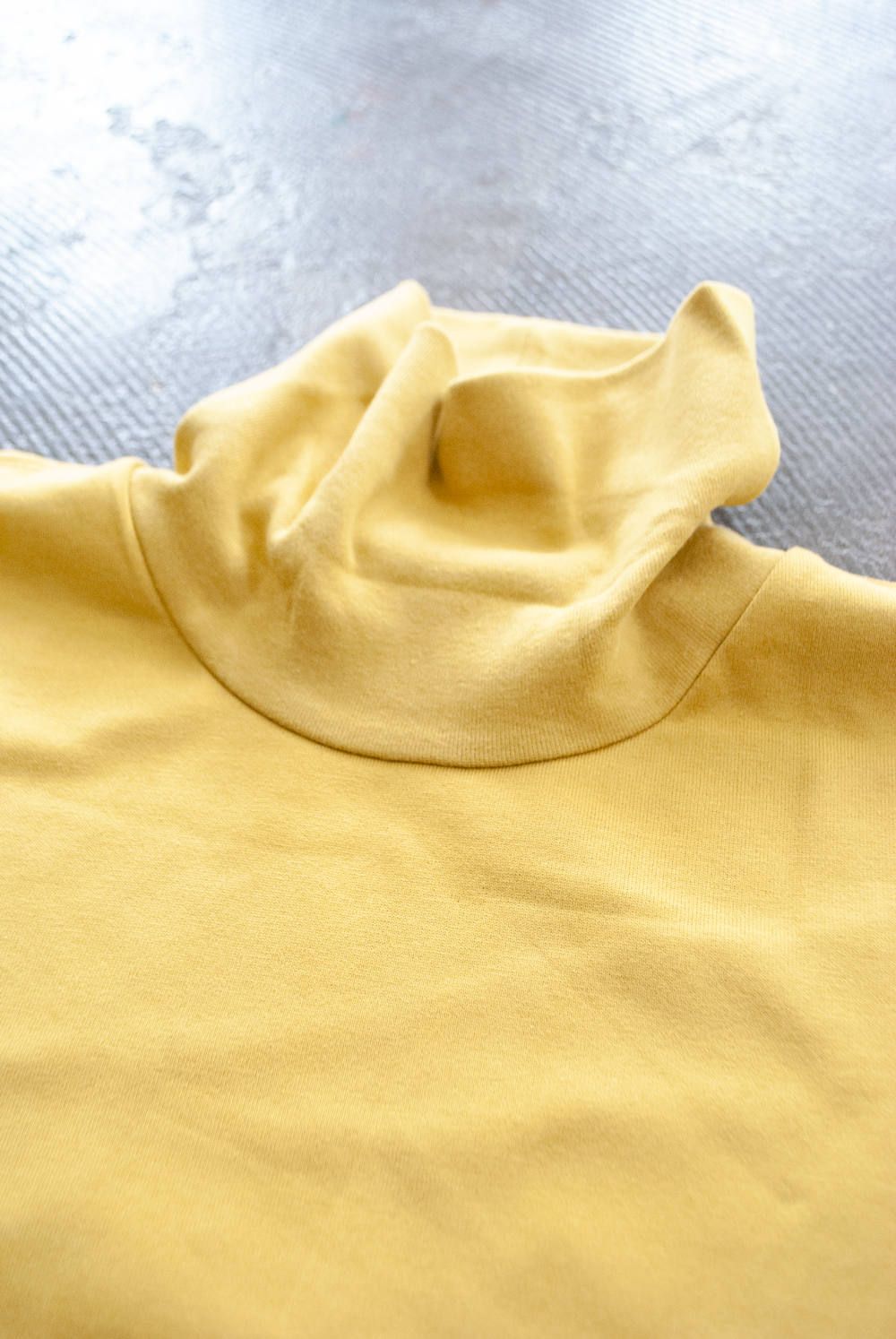 【ラスト1点】Layered Poloneck L/S/レイヤードモックネックカットソー(MUSTARD)