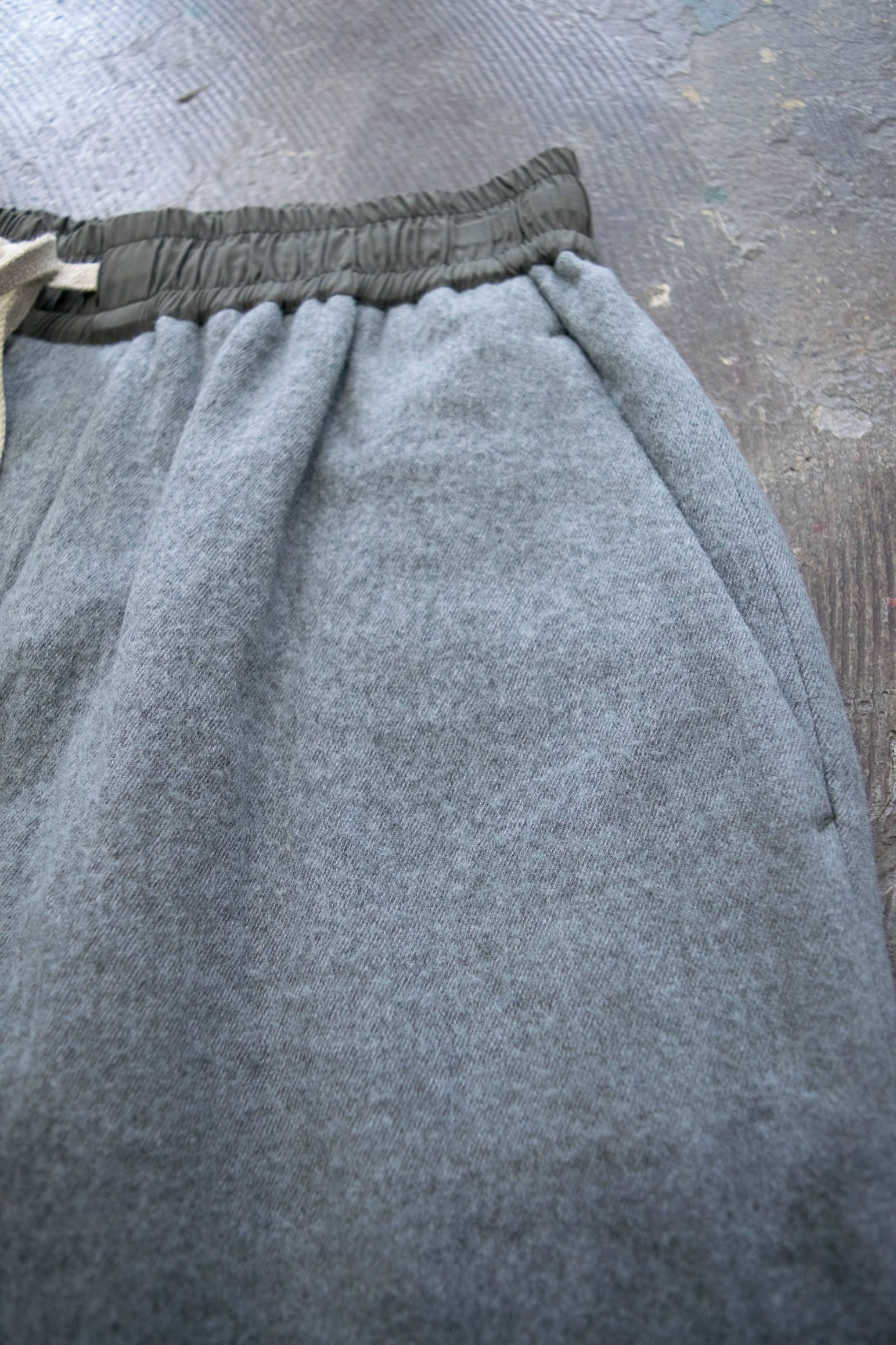【ラスト1点】Isle Pants W/C/スーパーワイドイージーパンツ(GRAY)