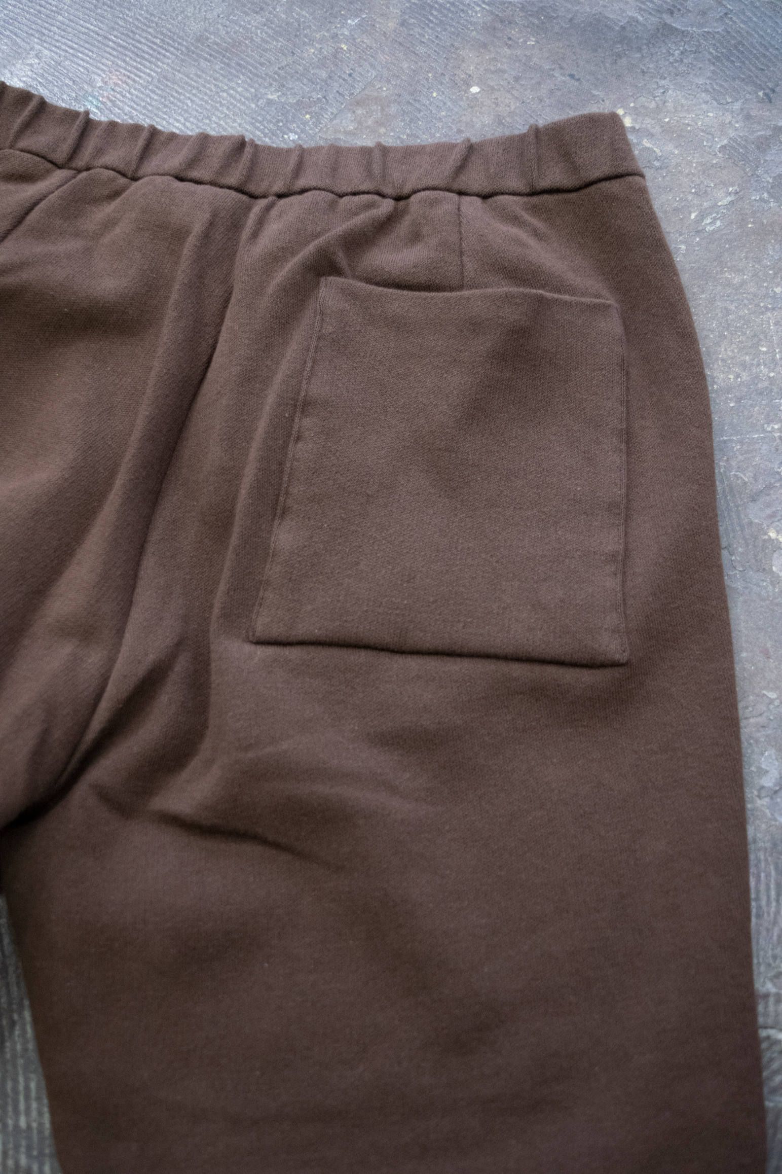 ニットイージーパンツ(BROWN)