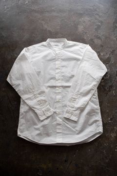 【ラスト1点】スビンコットンタイプライターバンドカラーシャツ(WHITE)