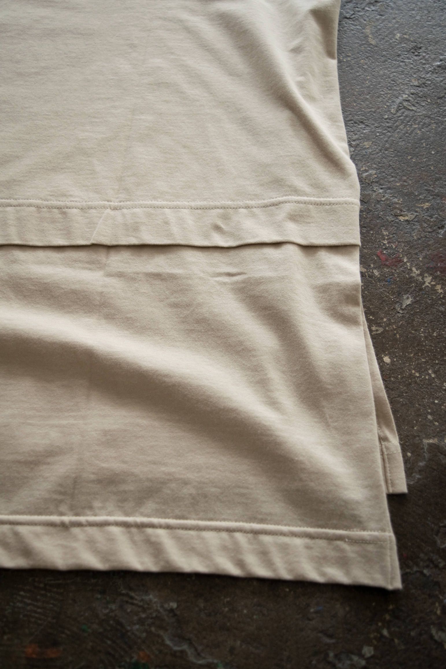【ラスト1点】Slit Neck Long/スリットネックロング(LT.BEIGE)