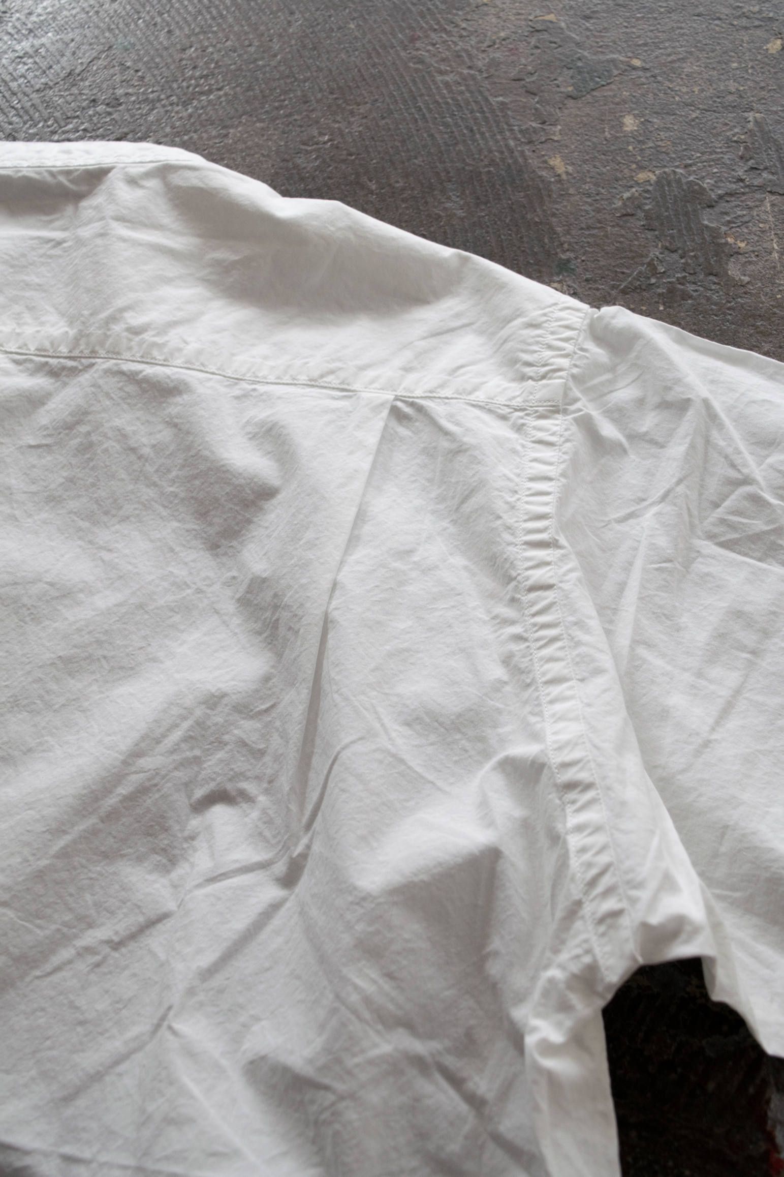 【ラスト1点】スビンコットンタイプライターバンドカラーシャツ(WHITE)