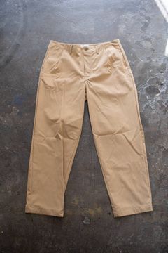 【ラスト1点】綿×ナイロン強撚糸ツイルテーパードスラックス(BEIGE)