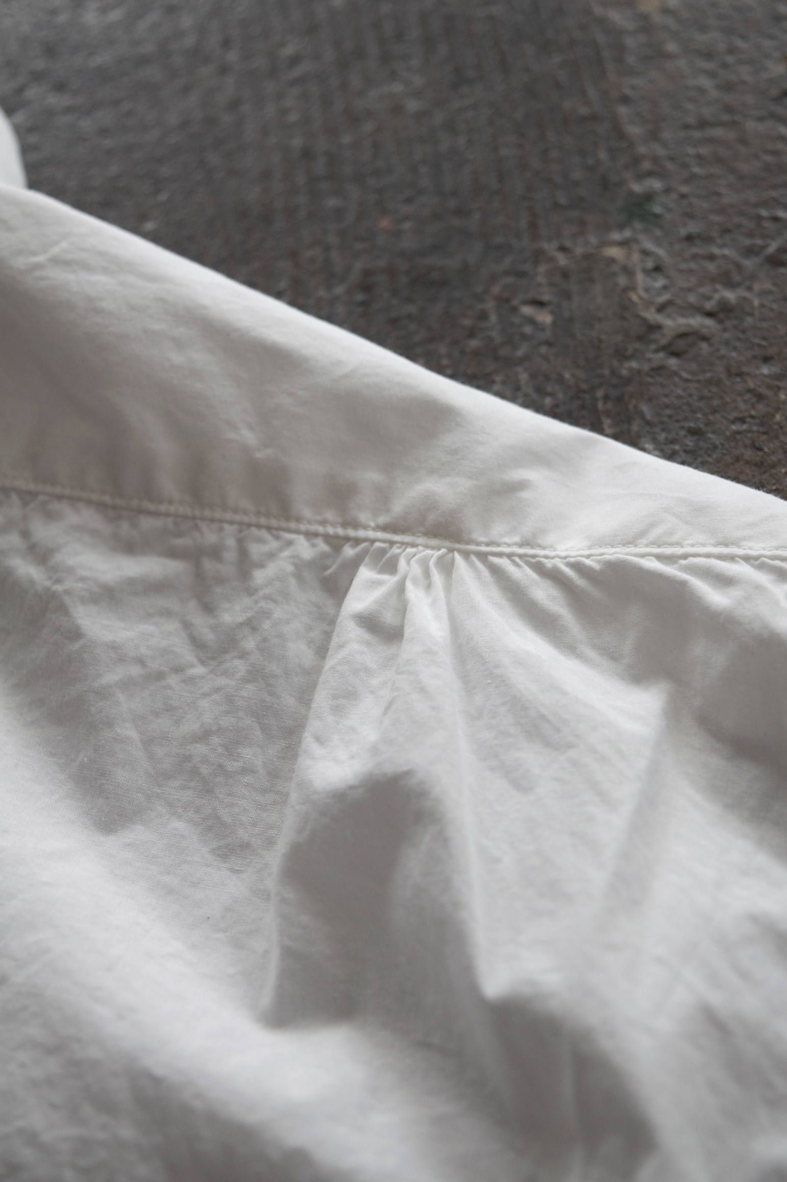【ラスト1点】スビンコットンタイプライターレギュラーカラーシャツ(WHITE)